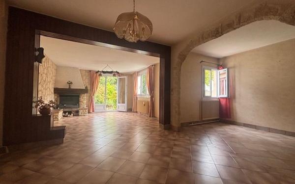 Maison à vendre    4 pièces • 74,66 m2 Noisy-le-Grand