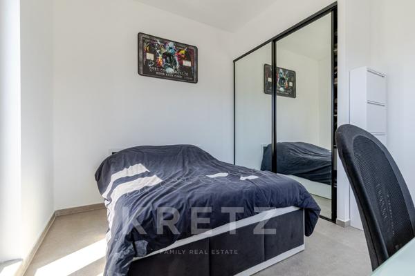 Marseille 9e - Hôtel particulier, rénové et contemporain, avec jardin et piscine
