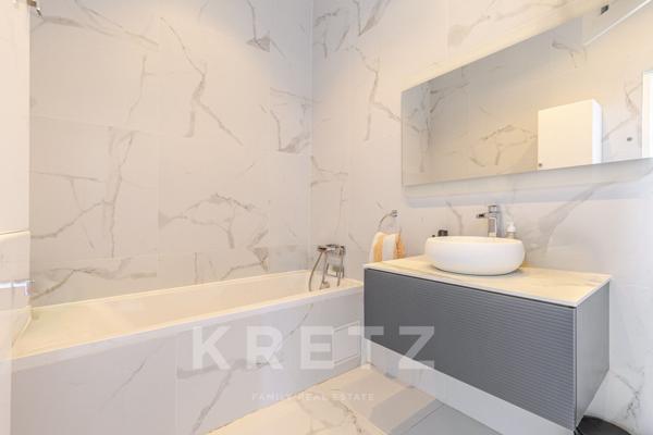 Marseille 9e - Hôtel particulier, rénové et contemporain, avec jardin et piscine