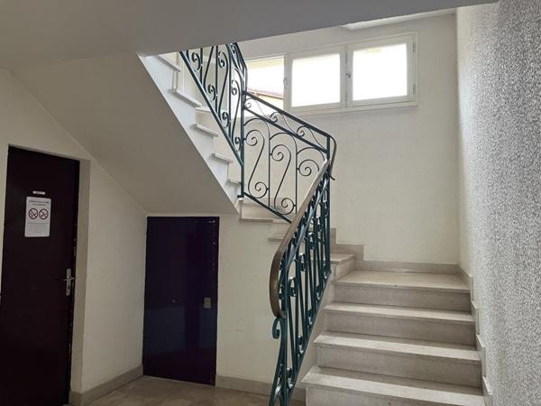 Immeuble à vendre 337 920 € Limoges 270 m² DPE E