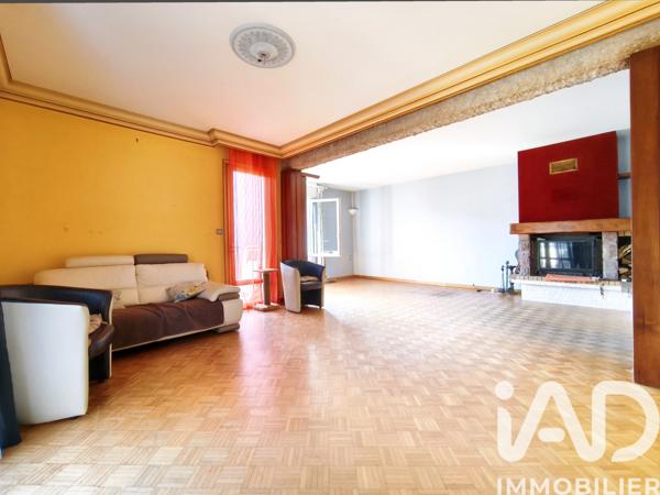 Maison à vendre 8 pièces 210 m² Espalion
