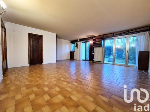 Appartement 6 pièces de 153 m² à Morsang-sur-Orge (91390)