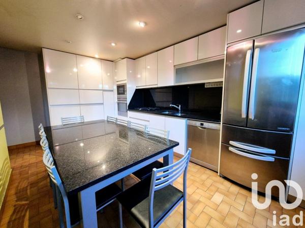 Appartement 6 pièces de 153 m² à Morsang-sur-Orge (91390)