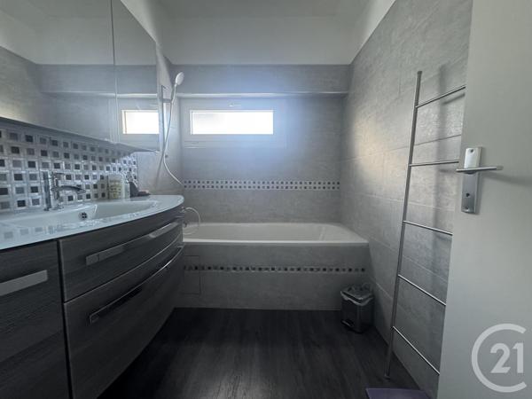 Maison à vendre  5 pièces - 112 m2 ST JACQUES DE LA LANDE - 35