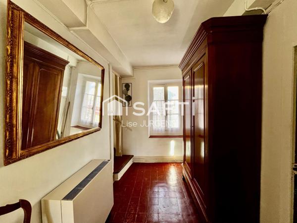 Maison de village en pierre, le charme provençal