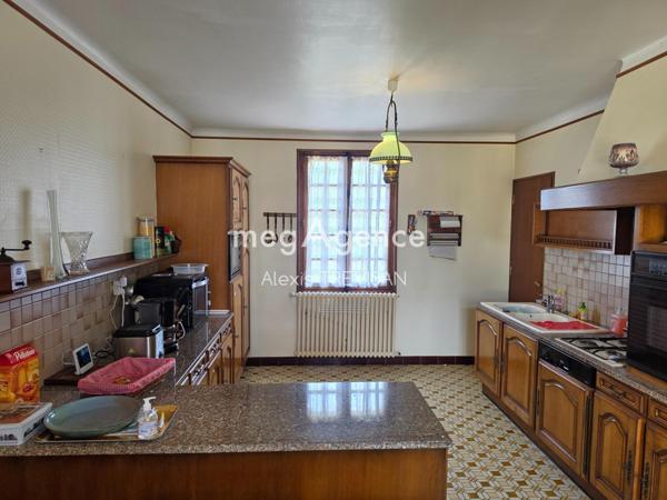 Maison à TREGUIER, 22220 - 7 pièces 292m²