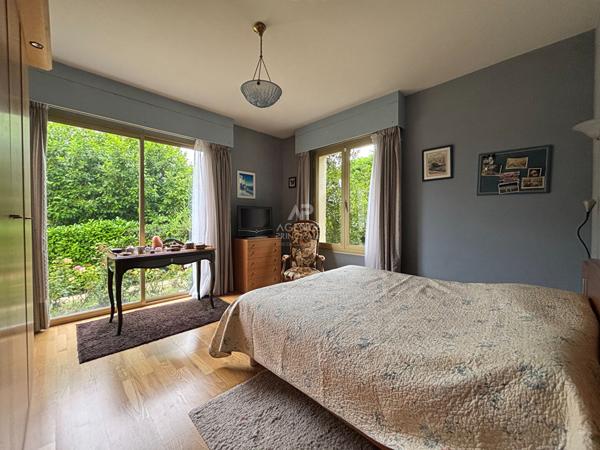 Maison d'Exception à Vendre à Pontoise - Secteur Tribunal 1 335 000 € **  - Référence  11266