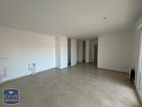 Appartement à louer 3 pièces 60.76m²