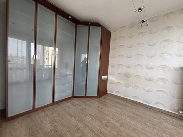 Appartement à VILLIERS SUR MARNE (94350)