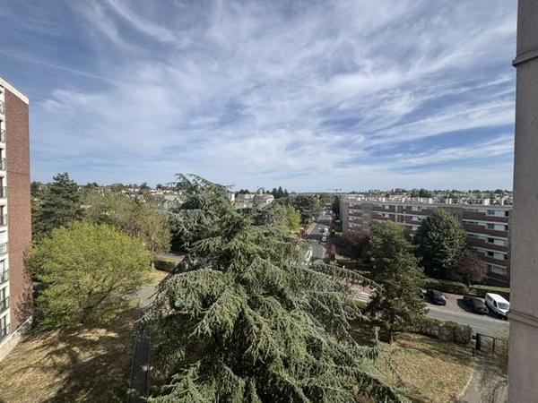 Appartement à VILLIERS SUR MARNE (94350)