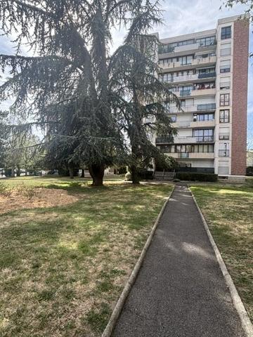 Appartement à VILLIERS SUR MARNE (94350)