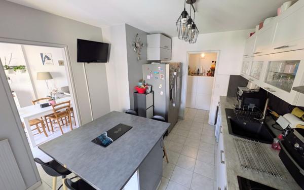 Appartement à vendre    4 pièces • 84 m2 Bourg-lès-Valence