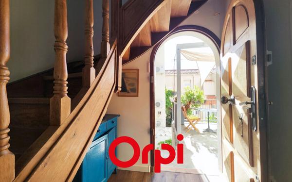Appartement à vendre    2 pièces • 52 m2 Bandol