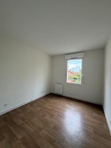 Appartement T4 en location à VILLENEUVE TOLOSANE
