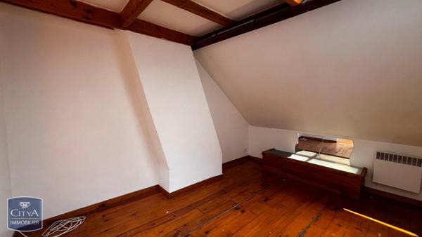 Appartement à louer 2 pièces 45.71m² Armentières (59280)