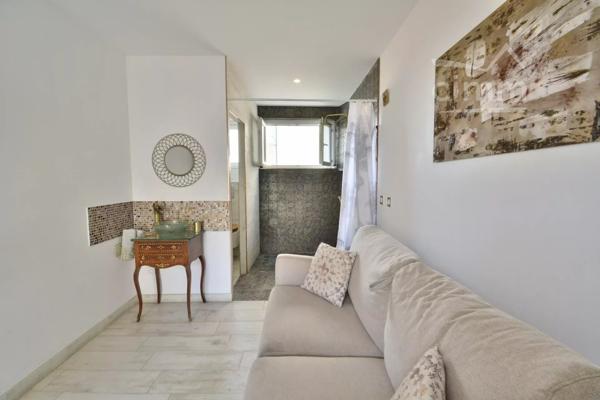VENTE - CANET PLAGE - BEAU STUDIO RENOVE - 66140 PYRENEES ORIENTALES - REGION OCCITANIE