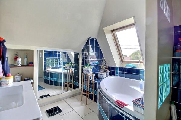 Maison individuelle 5 pièces 113 m² sur un terrain de 800 m² à Maurepas