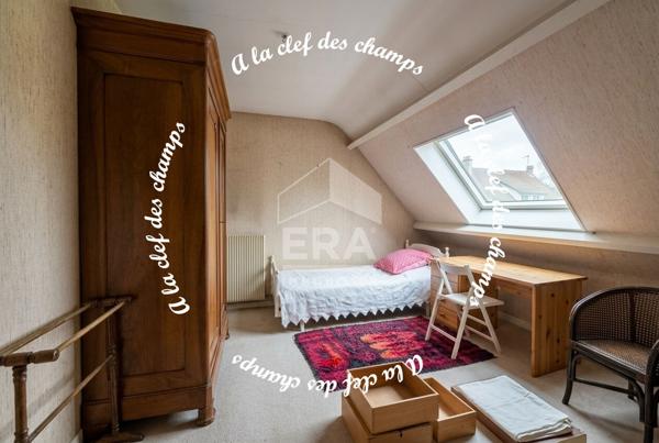 Maison spacieuse 9 pièces à vendre à Gif-sur-Yvette, quartier Abbaye - Hacquinière