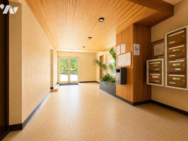 T3 lumineux avec balcon, cave et parking – Vue dégagée