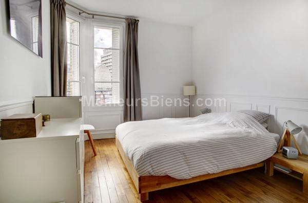 BOULOGNE NORD Appartement en parfait état très calme plein sud