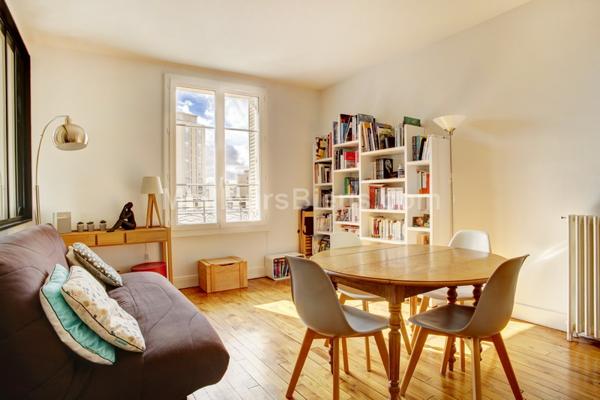 BOULOGNE NORD Appartement en parfait état très calme plein sud