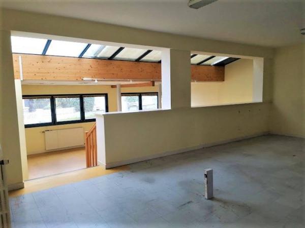 Bureau Saint-Martin-des-Champs 90 m²