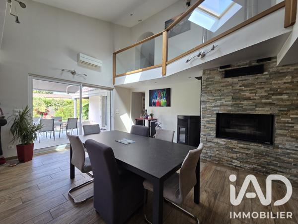 Maison à vendre 7 pièces 220 m² Romilly-sur-Seine