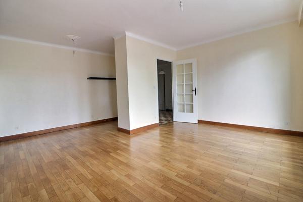 Appartement 80 m2 3 pièces Lyon 8ème Secteur Santy
