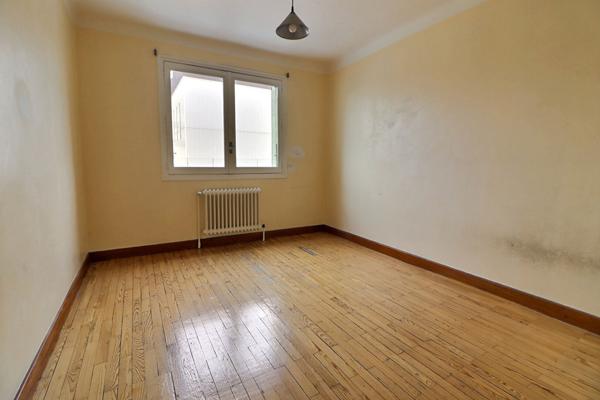 Appartement 80 m2 3 pièces Lyon 8ème Secteur Santy