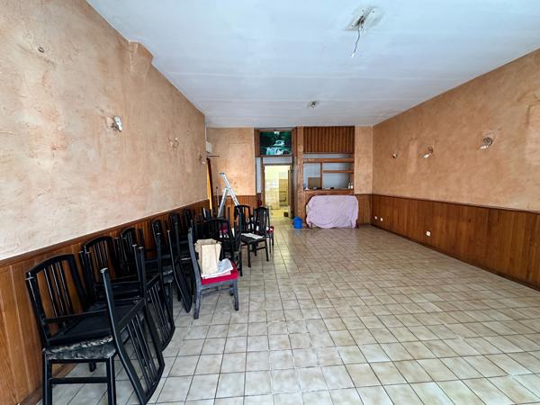 LOCAL COMMERCIAL À VENDRE ? MONTAUBAN 82 QUARTIER DES TROIS PIGEONS
