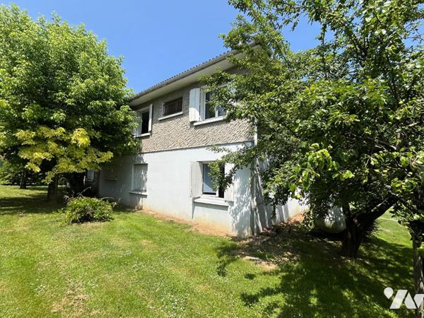 Maison T6 avec grand jardin - Bagnac sur Célé