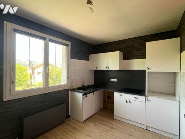 Maison T6 avec grand jardin - Bagnac sur Célé