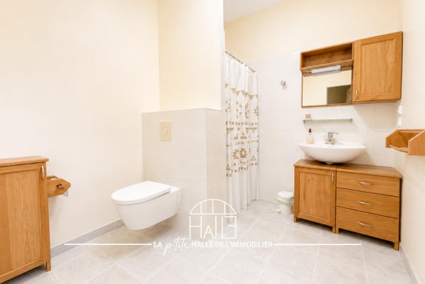 Maison
         10 pièces
        - 267 m² Bien prestige 529 000 € *