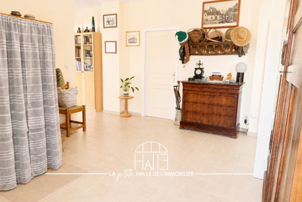 Maison
         10 pièces
        - 267 m² Bien prestige 529 000 € *