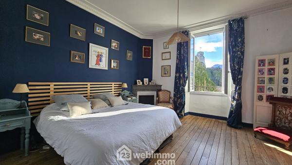 Maison de maître 340 m² à Lourdes 65100