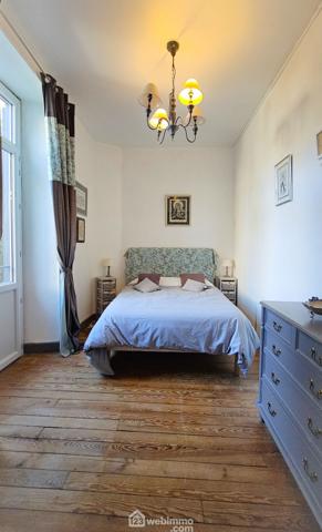 Maison de maître 340 m² à Lourdes 65100