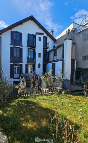 Maison de maître 340 m² à Lourdes 65100