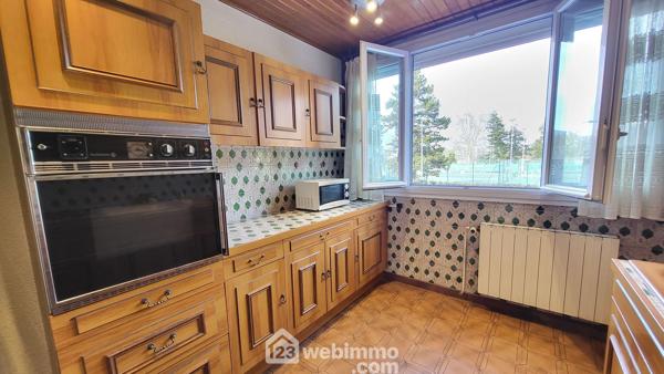 Appartement 75.25 m² à Saint-Martin-d'Hères 38400