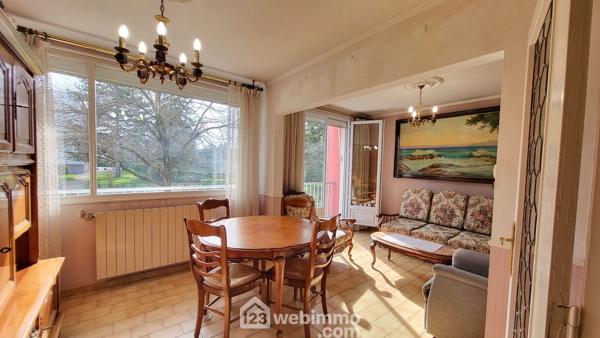 Appartement 75.25 m² à Saint-Martin-d'Hères 38400