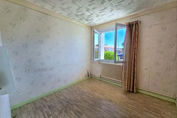 Maison à rafraichir sur le secteur du petit Paris