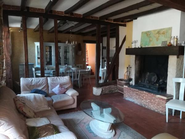 Traditionnelle - 5 pièces - 151 m²