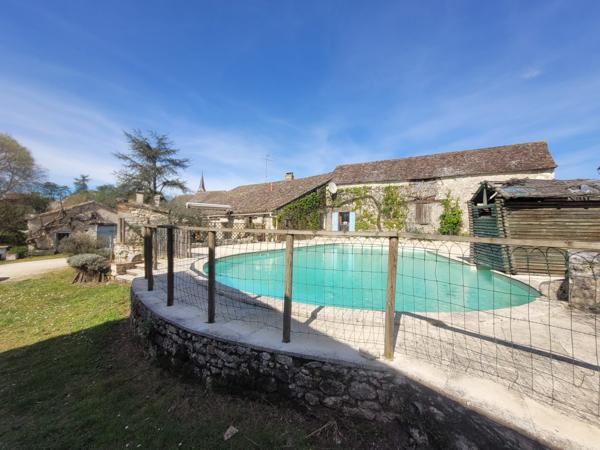 Traditionnelle - 5 pièces - 151 m²