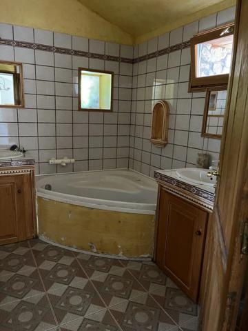 Traditionnelle - 5 pièces - 151 m²