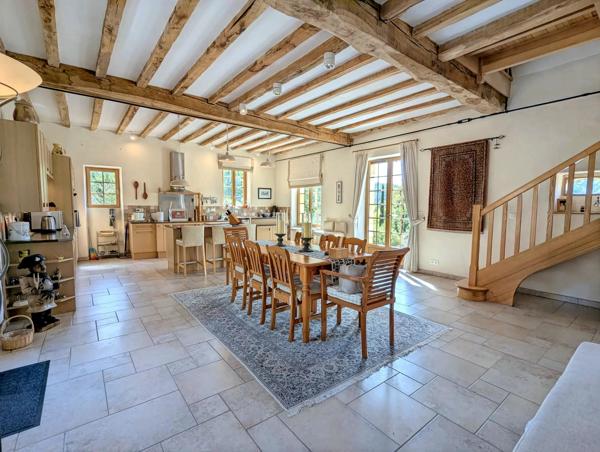 Maison de caractère en Dordogne avec potentiel de gîte près de Sarlat