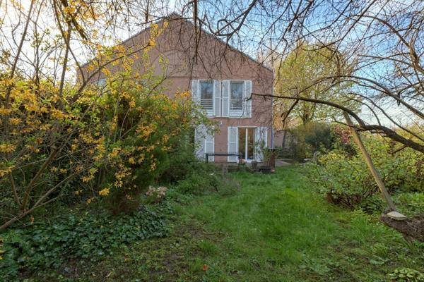 Maison à vendre 6 pièces VOISINS LE BRETONNEUX (78)