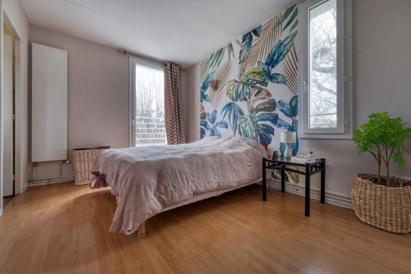 Maison à vendre 6 pièces VOISINS LE BRETONNEUX (78)