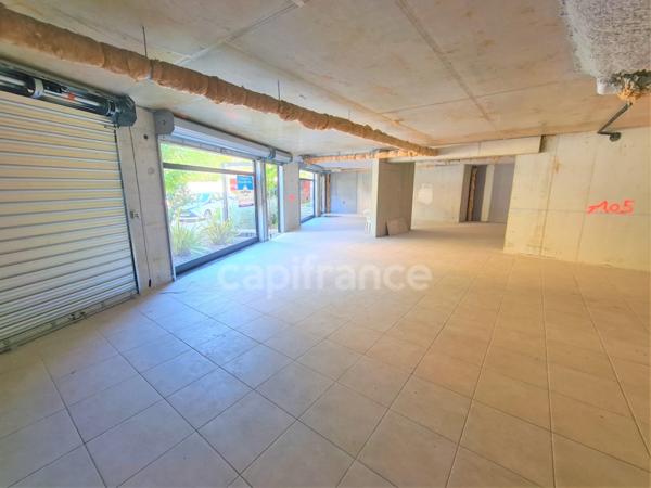 A louer, Local commercial, 210 m², St Isidore, Plaine du Var, Nice 06200, Alpes-Maritimes
