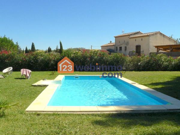 Villas 280 m² à Saint-Chamas 13250