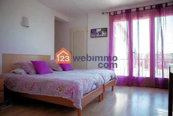 Villas 280 m² à Saint-Chamas 13250