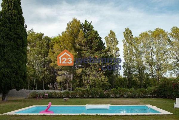 Villas 280 m² à Saint-Chamas 13250